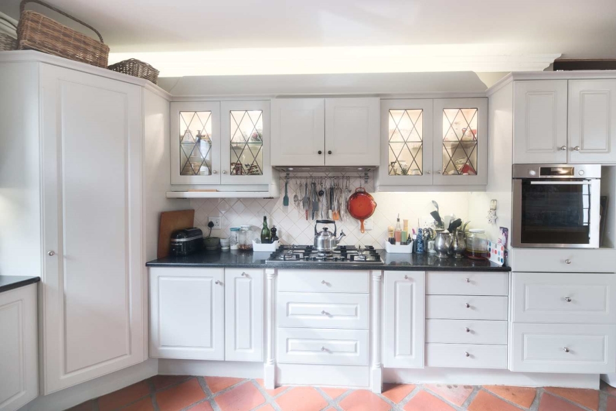 7 Bedroom Property for Sale in Voelklip Western Cape